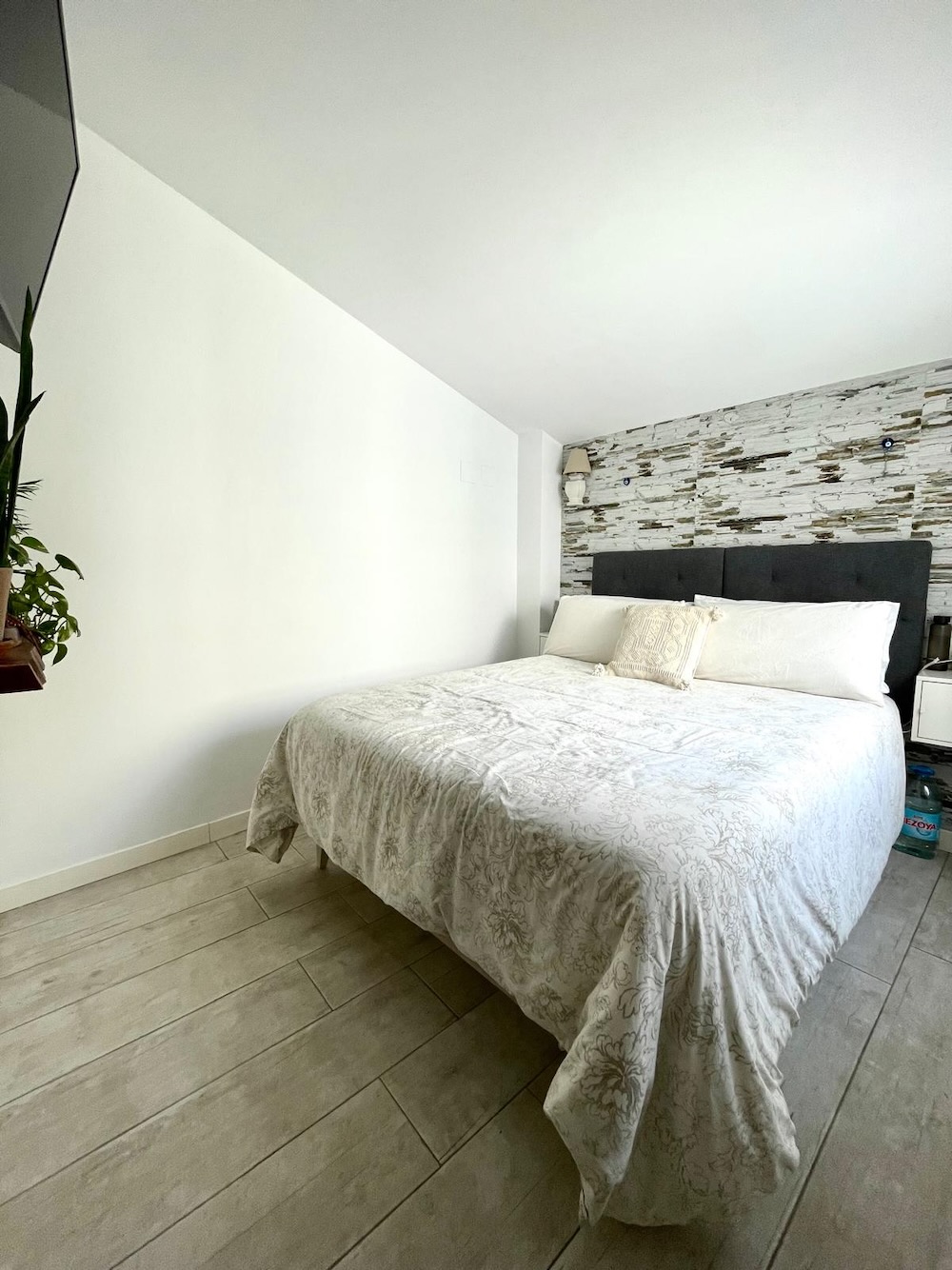 Property 2480 - Image 21